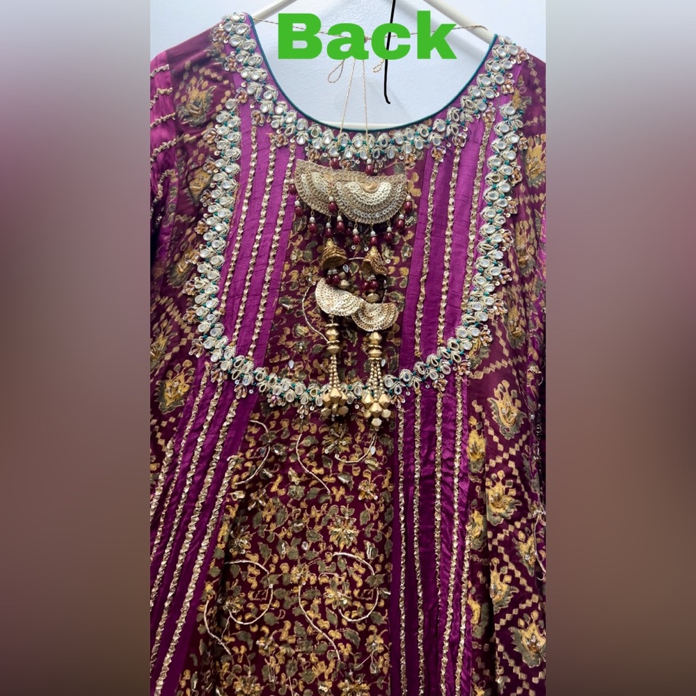 Pakistani Formal Wedding wear Dress - Picture 5 of 6